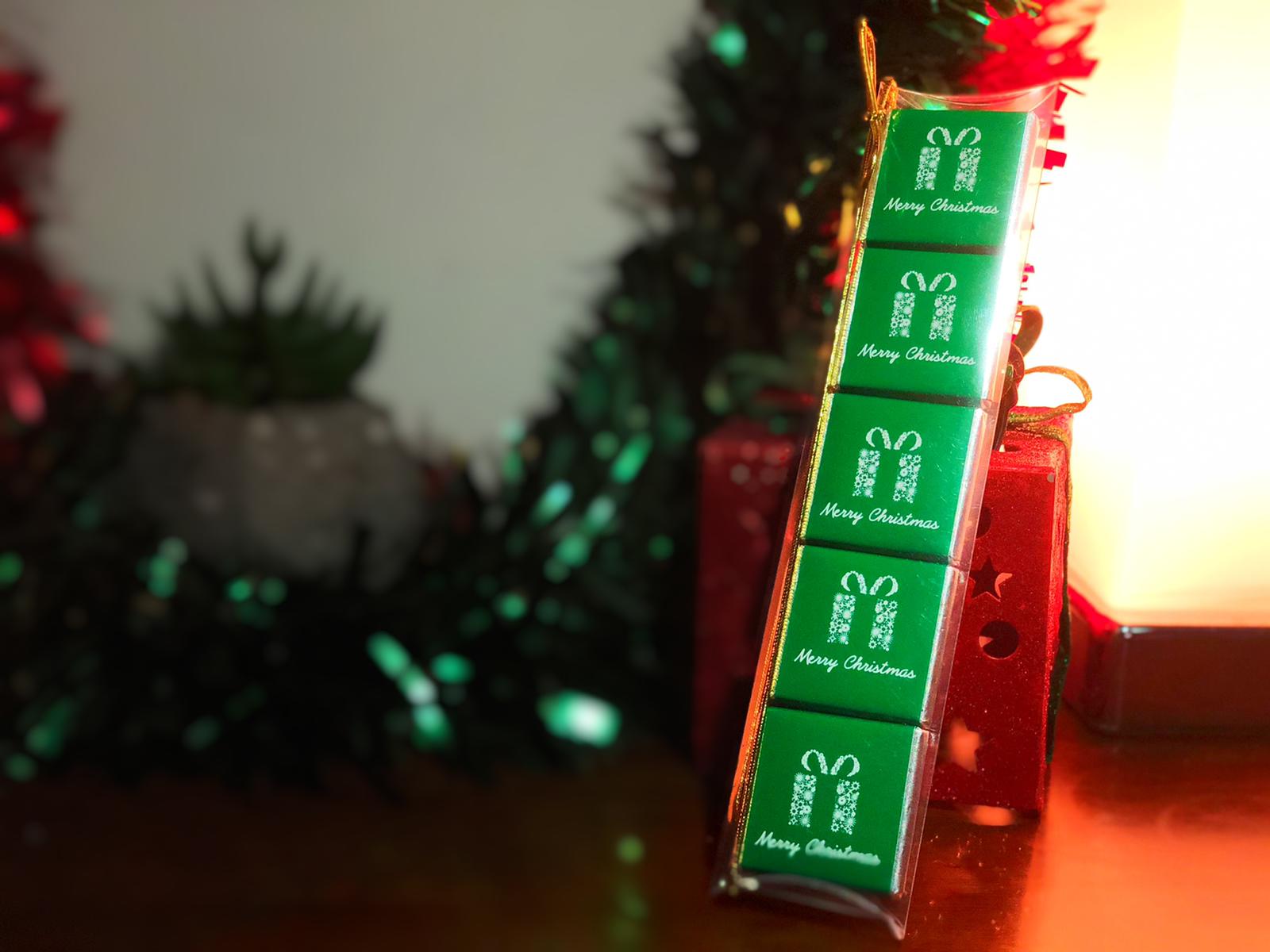 Christmas Chocolate Gift 5 Pack - Green - Detail Gifts